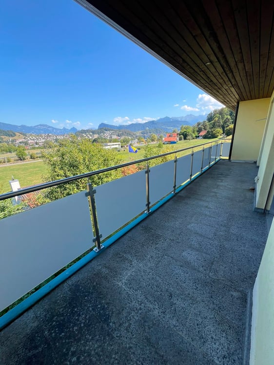 Grosszügiges 9.5-Zimmer-Einfamilienhaus in ruhiger Lage in Kriens 22