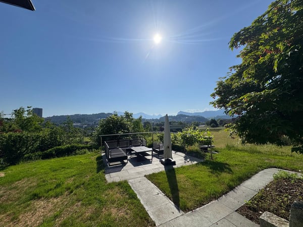 Grosszügiges 9.5-Zimmer-Einfamilienhaus in ruhiger Lage in Kriens 4