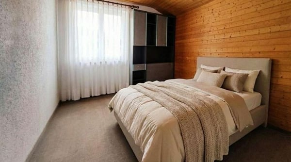 Viel Raum zum Leben mit Bergpanorama 10