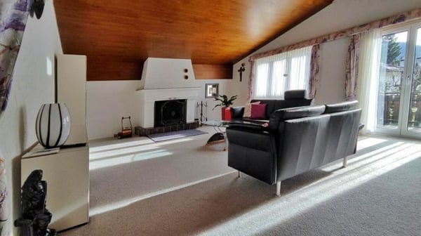 Viel Raum zum Leben mit Bergpanorama 3