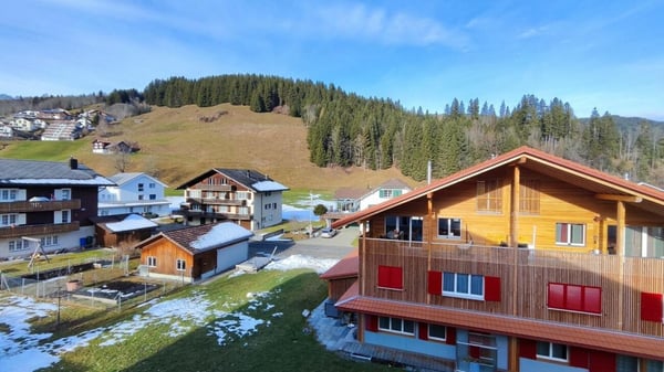 Viel Raum zum Leben mit Bergpanorama 5