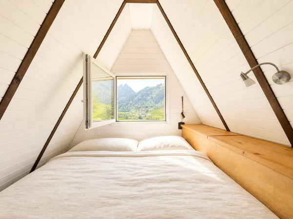 Ferienhaus in Alpthal - Bergpanorama inklusive 11