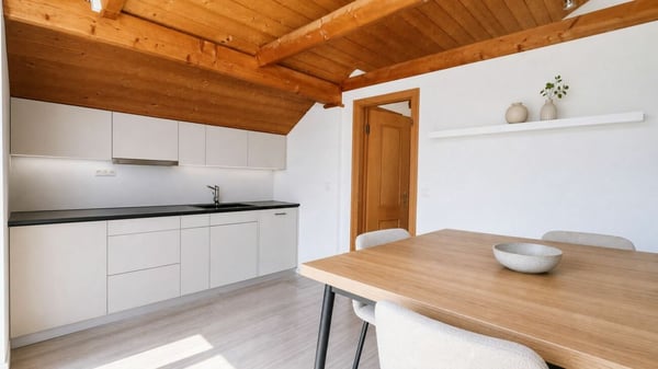 GROSSZÜGIGE DACHWOHNUNG MIT BERGBLICK 17