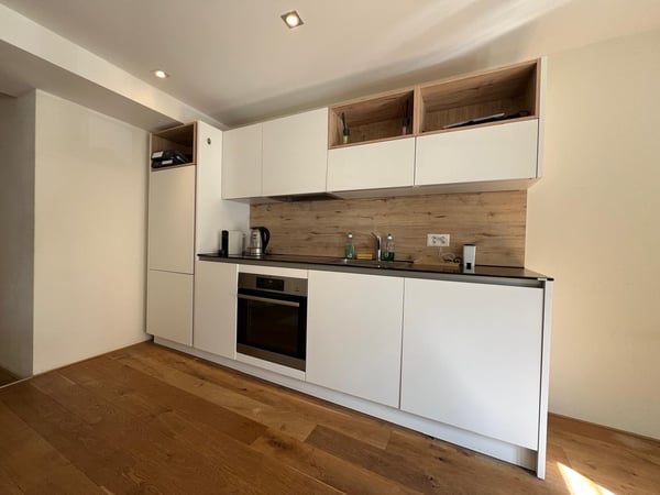 Charmante 2.5-Zimmer-Wohnung mit eigenem Waschturm 7