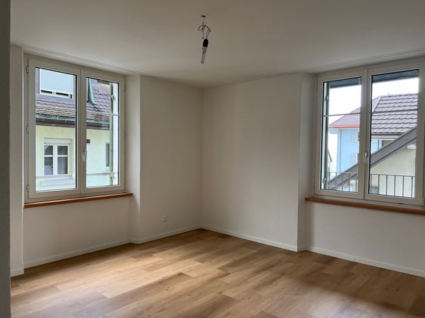 Grosszügige 1.5-Zimmerwohnung an zentraler Lage 8