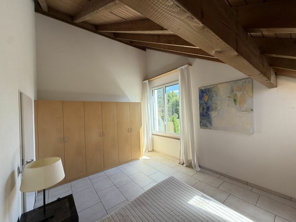 Mehr Freiraum als gewohnt: Grosszügiges Familienhaus an schönster Lage in Bassersdorf 11