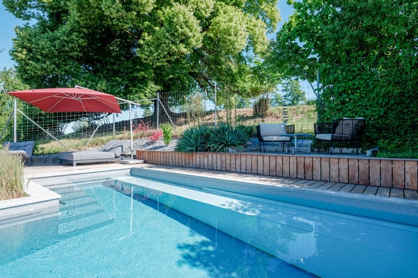 Pool, Privatsphäre und Natur in perfekter Balance 6