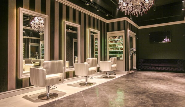 Bezirk Uster: Coiffeursalon in einem sehr belebten  Einkaufszentrum 3