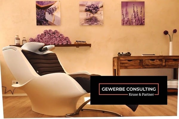 Bezirk Hinwil: Neu renovierter Coiffeursalon mitten im Stadtzentrum (GCB101132) 6