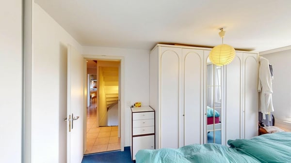 Einfamilienhaus mit grossem Garten und Alpensicht 5