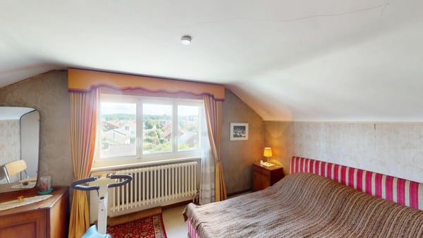 Einfamilienhaus mit grossem Garten und Alpensicht 15