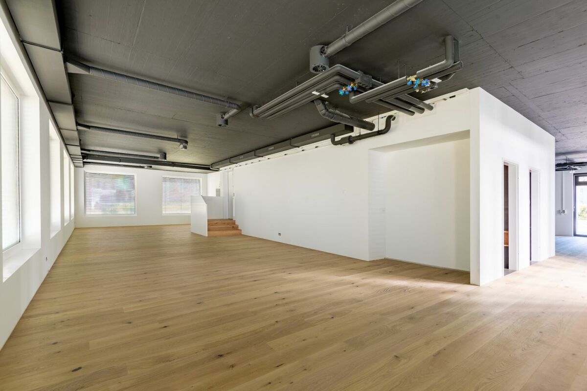 Moderne Büroflächen im Max-Dudler-Gebäude in Rheinfelden (AG)