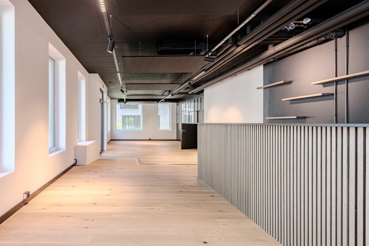 Moderne Büroflächen im Max-Dudler-Gebäude in Rheinfelden (AG)