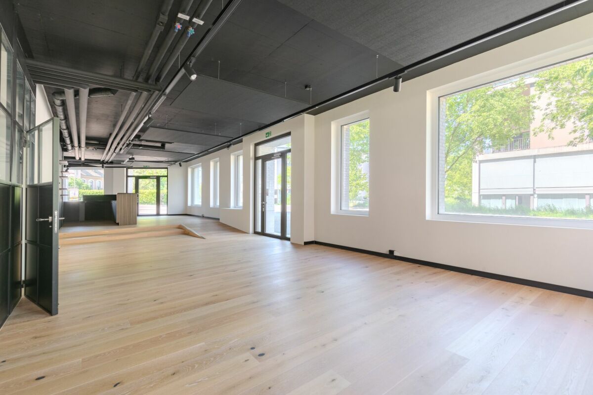 Moderne Büroflächen im Max-Dudler-Gebäude in Rheinfelden (AG)