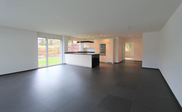 TOP 3.5-ZIMMER-ERDGESCHOSSWOHNUNG AN RUHIGER UND DOCH ZENTRALER LAGE IN FRICK 5