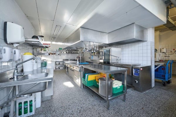 Willkommen im «Schifferhaus» Basel 8