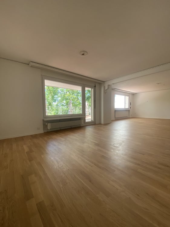 Grosszügige 3.0-Zimmerwohnung im Zürich-Enge Quartier 9
