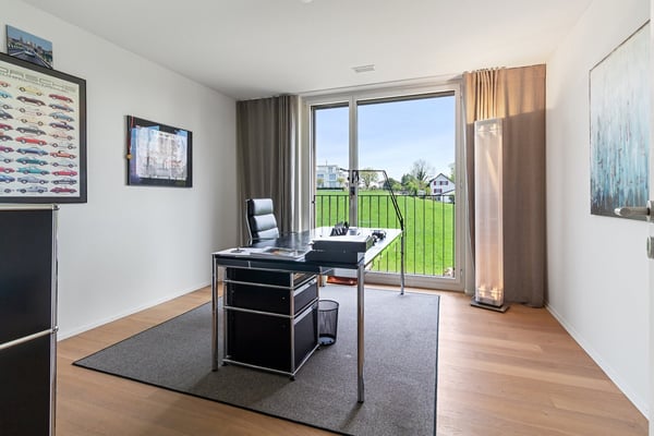 Exklusive Wohnung mit See- und Bergsicht in Meilen 4