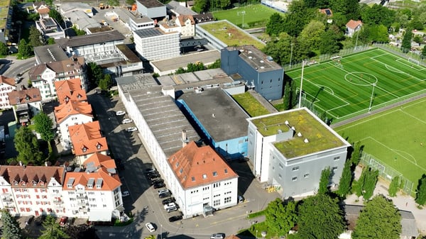 IM KUBIK ENTSTEHEN GESCHICHTEN - Gebäude H 4