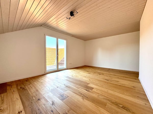 Familienfreundlich und renoviert mit Cheninée auf 2 Etagen 8