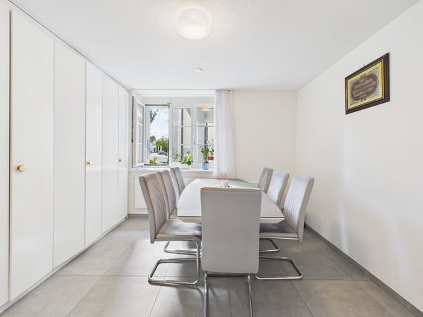 Gross, renoviert und zentral 4