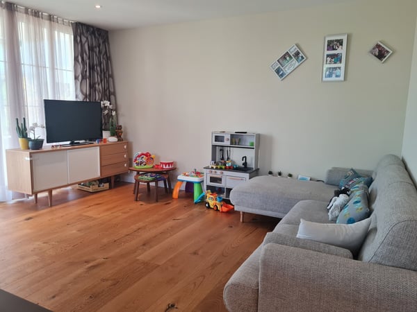 Neu, hell und zentral gelegen 4