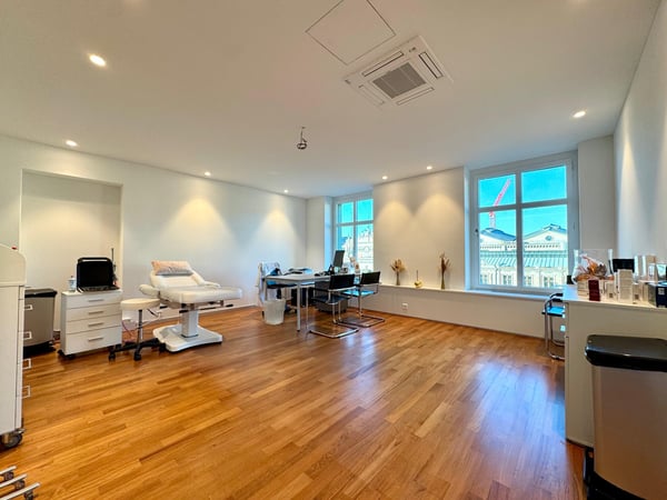 Beste Lage am Bahnhofplatz 4