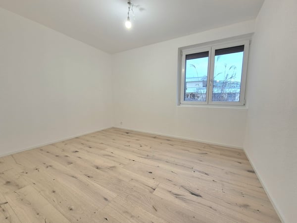 Modern mit Terrasse und Seeblick 4