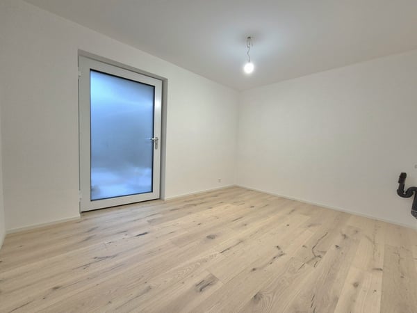 Modern mit Terrasse und Seeblick 8