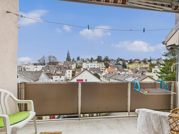 Zentral, mit Lift und Renovationspotenzial - Preishit! 9