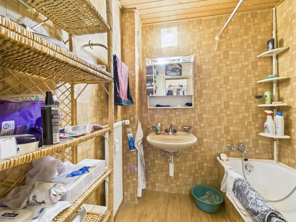 Zentral, mit Lift und Renovationspotenzial - Preishit! 7