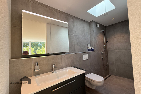 Wo Kinder lachen und Eltern ankommen. Natürlich in Altnau! Reiheneckha 9