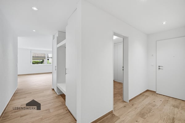 Ankommen, wohlfühlen und das Leben geniessen moderne Gartenwohnung i 6