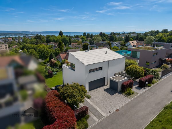 Leben mit Weitblick: Exklusives Einfamilienhaus in privilegierter Aus 6