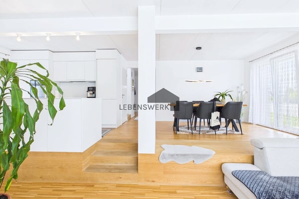 Architektur trifft Natur. Wohnen am Dorfrand von Birwinken TG 3