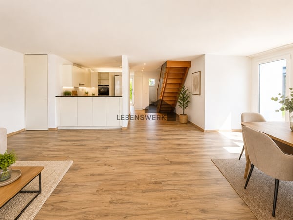 Exklusiver Attika-Maisonette-Traum in Weinfelden TG 9
