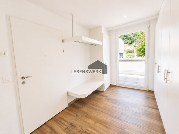 Exklusiver Attika-Maisonette-Traum in Weinfelden TG 8