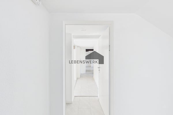 Raum für Ideen. Ein Haus, 2 Gebäudeteile und unzählige Möglichkeiten. 3