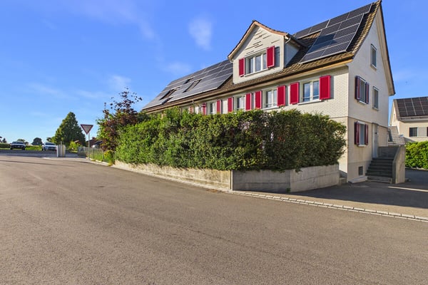 Raum für Ideen. Ein Haus, 2 Gebäudeteile und unzählige Möglichkeiten. 2