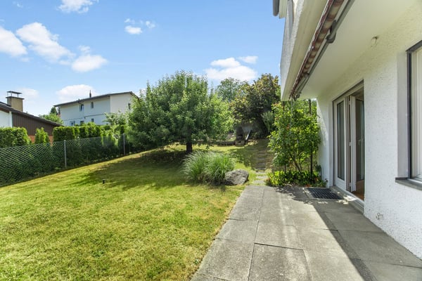 Gepflegte Doppelhaushälfte mit Garten, Wärmepumpe, PV-Anlage und Aussicht 3