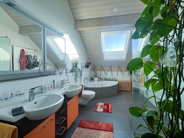Traumhafte Attika Wohnung mit Doppelgarage und direktem Liftzugang. 10