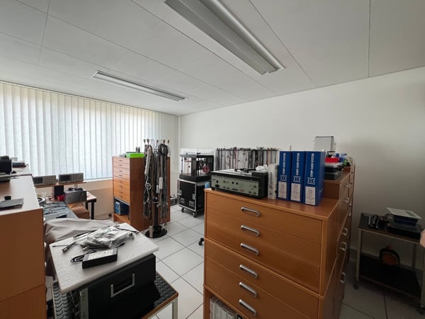 Geräumige 4.5-Zimmer Bürofläche im Herzen von Bülach 5