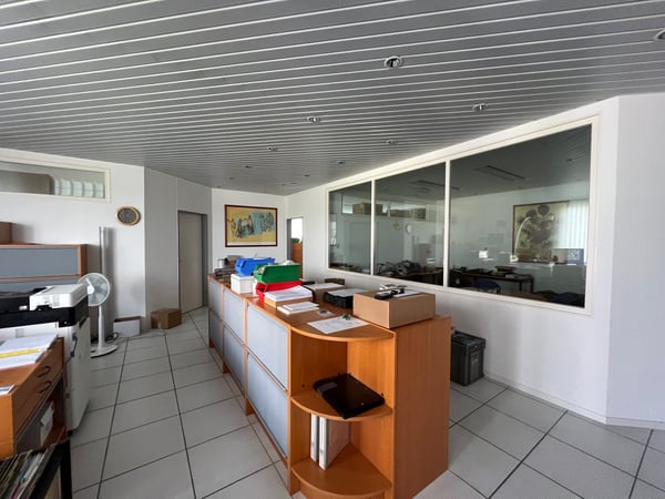Geräumige 4.5-Zimmer Bürofläche im Herzen von Bülach 3