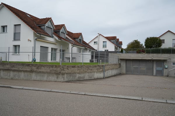 Tiefgaragenplatz in ruhiger Lage von Opfikon 4