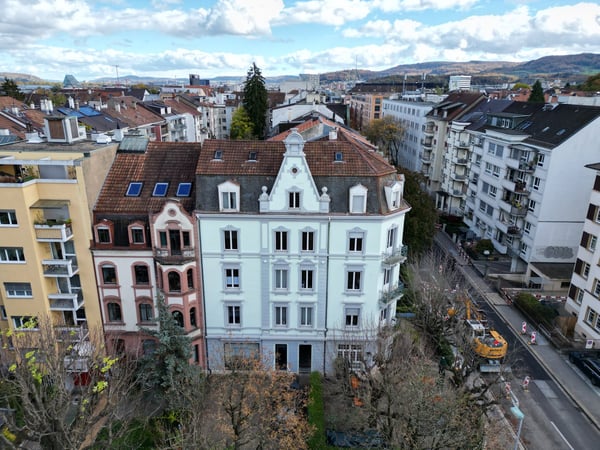 Charmante 1-Zimmer-Wohnung in historischem Gebäude in Basel 8