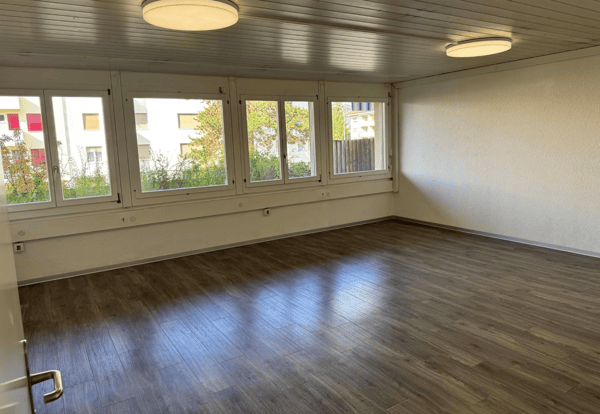 Moderne Büro- oder Praxisräume in Münsingen – zentral, hell und vielseitig nutzbar 16