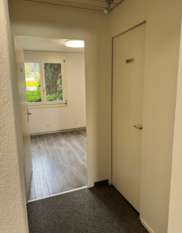 Moderne Büro- oder Praxisräume in Münsingen – zentral, hell und vielseitig nutzbar 13