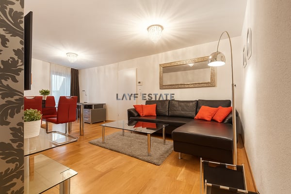 MODERNE & STILVOLLE WOHNUNG  EINZIEHEN UND WOHLFÜHLEN! 2