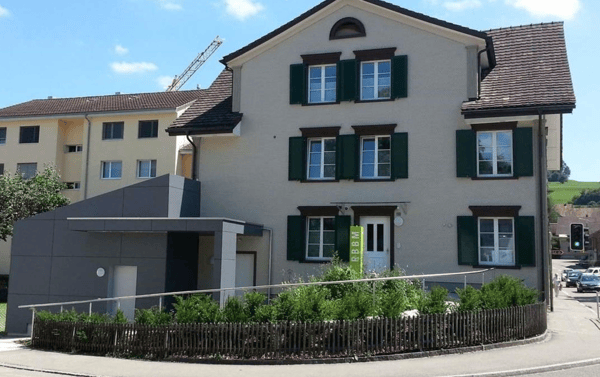 Bürohaus in zentraler Lage von Sirnach 1