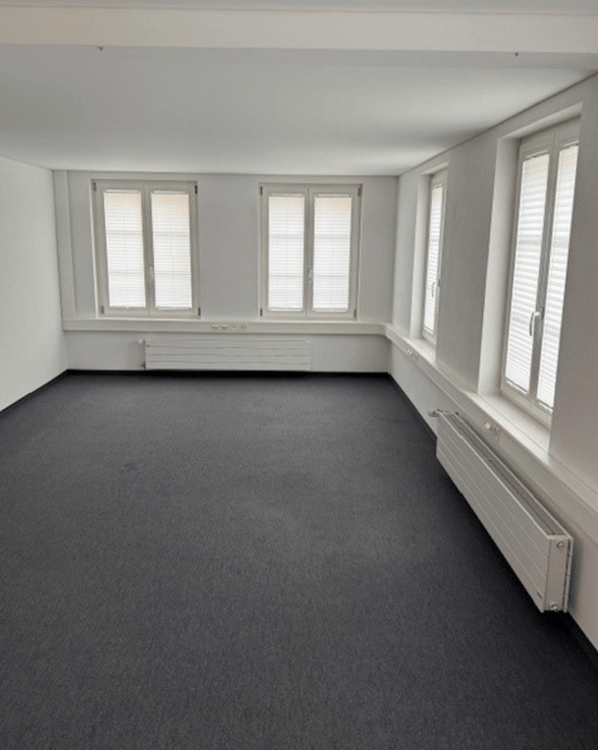 Bürohaus in zentraler Lage von Sirnach 5